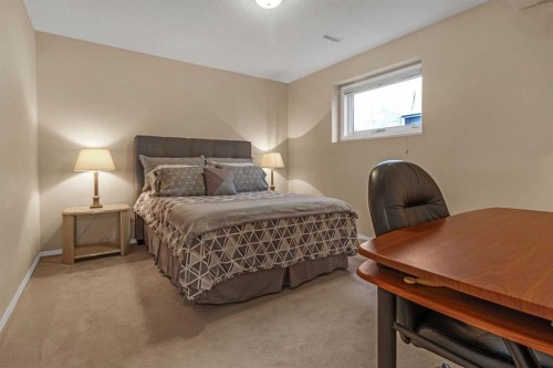 28 Prominence View Sw, Calgary, AB - Indoor Photo Showing Bedroom
