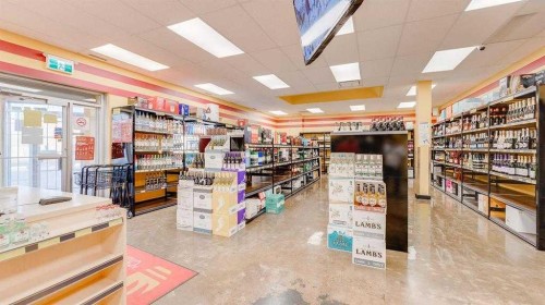 4617 50 Avenue, Red Deer, AB 