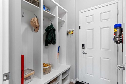 74 Legacy Glen Common Se, Calgary, AB - Indoor With Storage