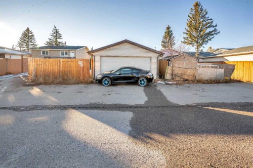 48 Faldale Close Ne, Calgary, AB - Outdoor