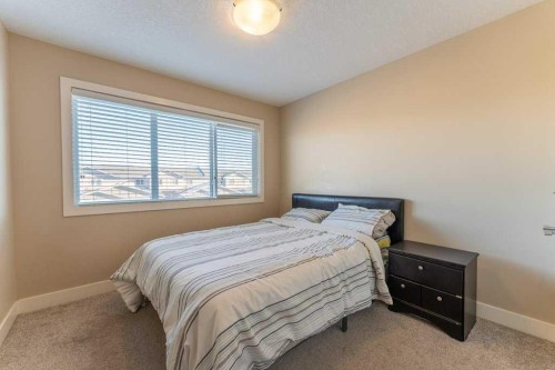 1241 Westmount Drive, Strathmore, AB - Indoor Photo Showing Bedroom