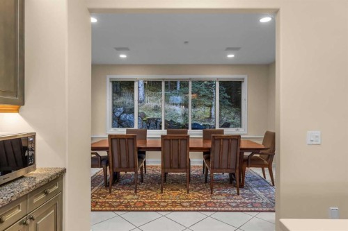 4 Prospect Close, Canmore, AB - Indoor Photo Showing Dining Room