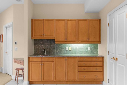 4 Prospect Close, Canmore, AB - Indoor Photo Showing Other Room