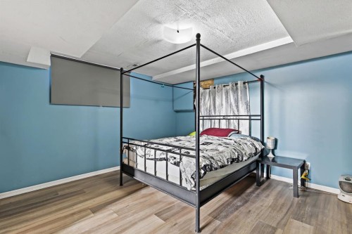 123 Mckerrell Crescent Se, Calgary, AB - Indoor Photo Showing Bedroom