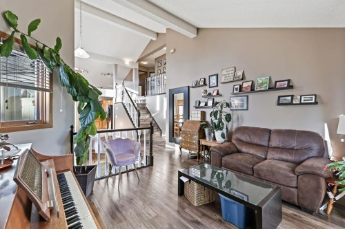 123 Mckerrell Crescent Se, Calgary, AB - Indoor Photo Showing Living Room