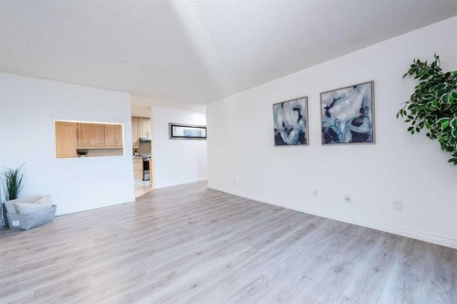 311-9800 Horton Road Sw, Calgary, AB - Indoor