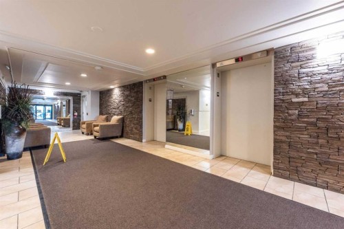 311-9800 Horton Road Sw, Calgary, AB - Indoor Photo Showing Other Room