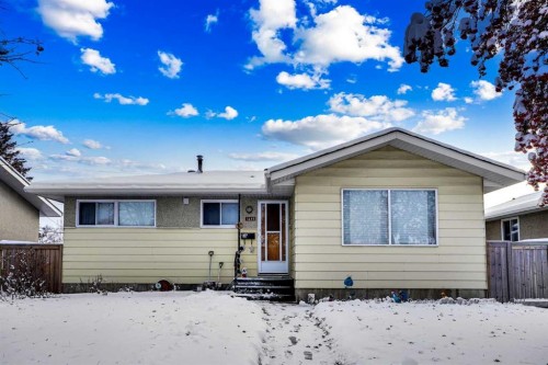 1436 Robson Crescent Se, Calgary, AB - Outdoor