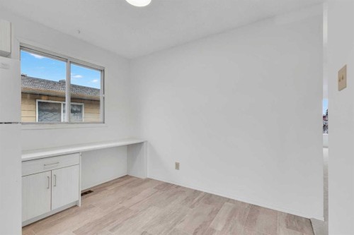 2948 Doverville Crescent Se, Calgary, AB - Indoor Photo Showing Other Room