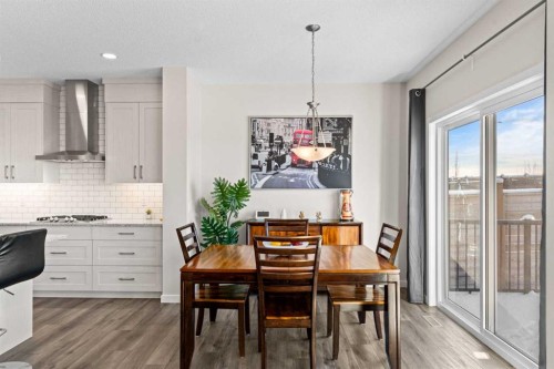 492 Chinook Gate Square Sw, Airdrie, AB - Indoor Photo Showing Dining Room