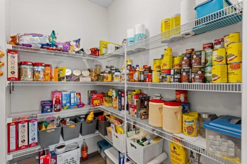 492 Chinook Gate Square Sw, Airdrie, AB - Indoor With Storage