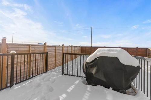 492 Chinook Gate Square Sw, Airdrie, AB - Outdoor