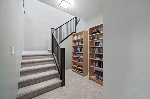 76 Legacy Circle Se, Calgary, AB - Indoor Photo Showing Other Room