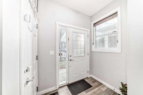 1810 Baywater Drive Sw, Airdrie, AB - Indoor Photo Showing Other Room