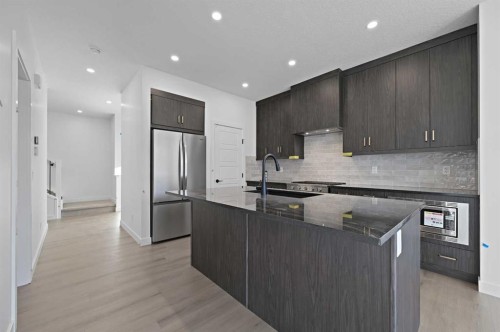 264 Edith Place Nw, Calgary, AB - Indoor Photo Showing Kitchen With Stainless Steel Kitchen With Upgraded Kitchen