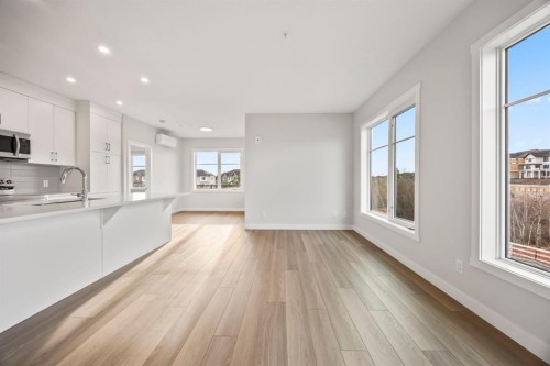 2202-2117 81 Street Sw, Calgary, AB - Indoor Photo Showing Kitchen With Upgraded Kitchen