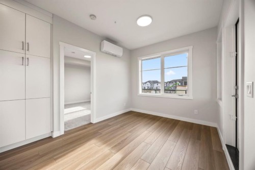 2202-2117 81 Street Sw, Calgary, AB - Indoor Photo Showing Other Room