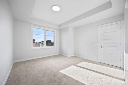 2202-2117 81 Street Sw, Calgary, AB - Indoor Photo Showing Other Room