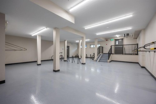 2202-2117 81 Street Sw, Calgary, AB - Indoor Photo Showing Other Room