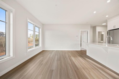 2202-2117 81 Street Sw, Calgary, AB - Indoor