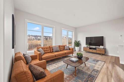 2202-2117 81 Street Sw, Calgary, AB - Indoor Photo Showing Living Room