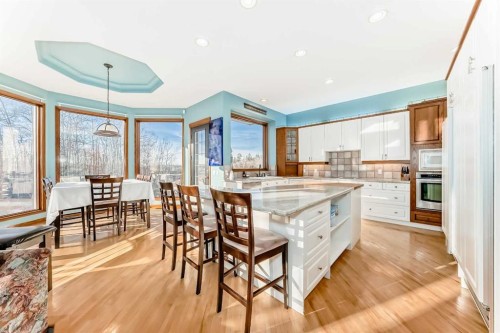 67 Evergreen Rise Sw, Calgary, AB - Indoor Photo Showing Dining Room