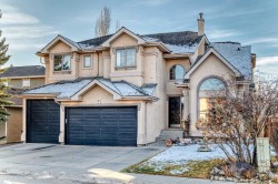 67 Evergreen Rise SW Calgary, AB T2Y 3H6