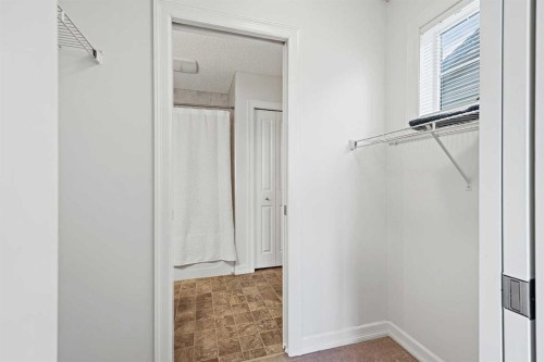 148 Copperpond Boulevard Se, Calgary, AB - Indoor