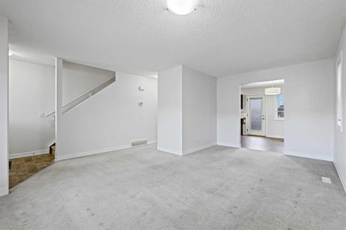 148 Copperpond Boulevard Se, Calgary, AB - Indoor Photo Showing Other Room