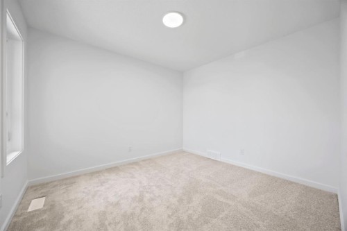 2321 Lancaster Heights Se, Airdrie, AB - Indoor Photo Showing Other Room