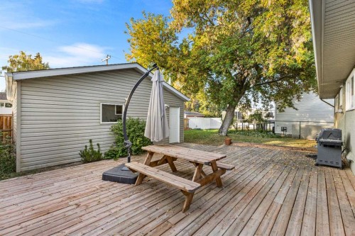 860 Archwood Road Se, Calgary, AB - Outdoor With Deck Patio Veranda With Exterior