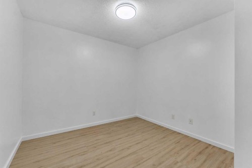 414-355 Taralake Way Ne, Calgary, AB - Indoor Photo Showing Other Room