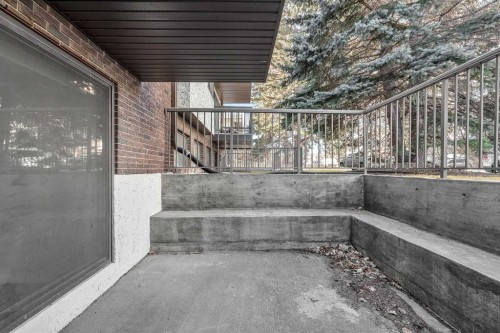 102-611 67 Avenue Sw, Calgary, AB - Outdoor