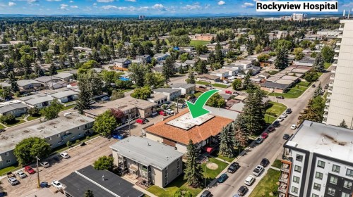 102-611 67 Avenue Sw, Calgary, AB - Outdoor With View