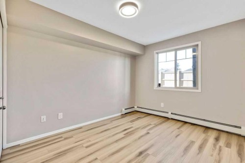 118-428 Chaparral Ravine View Se, Calgary, AB - Indoor Photo Showing Other Room
