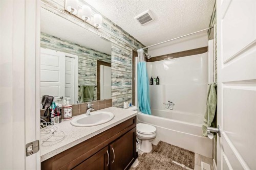 167 Cornerstone Passage Ne, Calgary, AB - Indoor Photo Showing Bathroom