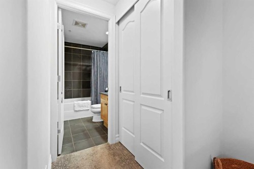 305-836 15 Avenue Sw, Calgary, AB - Indoor Photo Showing Other Room