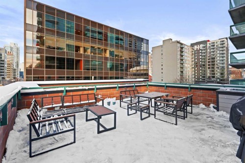 305-836 15 Avenue Sw, Calgary, AB - Outdoor