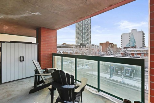 305-836 15 Avenue Sw, Calgary, AB - Outdoor With Exterior