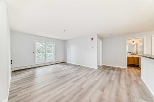 311-290 Shawville Way Se, Calgary, AB - Indoor Photo Showing Other Room