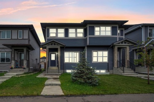 43 Cornerbrook Gate Ne, Calgary, AB - Outdoor With Facade