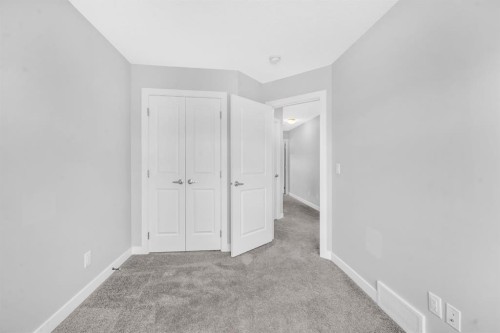 43 Cornerbrook Gate Ne, Calgary, AB - Indoor Photo Showing Other Room
