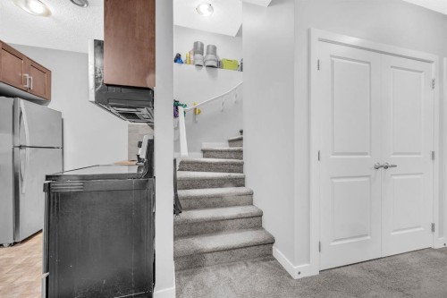 43 Cornerbrook Gate Ne, Calgary, AB - Indoor Photo Showing Other Room