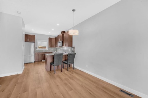 43 Cornerbrook Gate Ne, Calgary, AB - Indoor