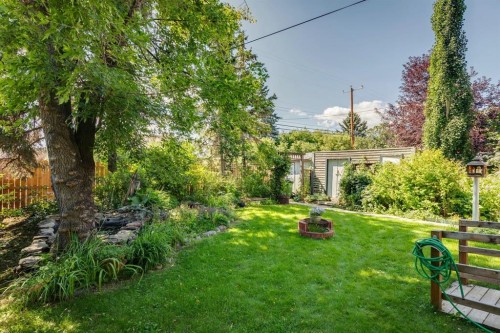 77 Elma Street West, Okotoks, AB - Outdoor