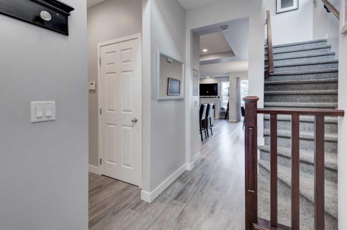 44 New Brighton Landing Se, Calgary, AB - Indoor Photo Showing Other Room