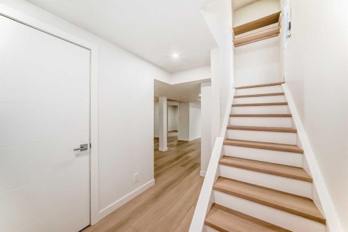 1242 Mardale Drive Ne, Calgary, AB - Indoor Photo Showing Other Room