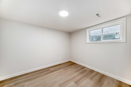 1242 Mardale Drive Ne, Calgary, AB - Indoor Photo Showing Other Room