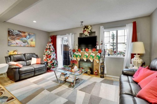 56 Country Village Manor Ne, Calgary, AB - Indoor Photo Showing Living Room