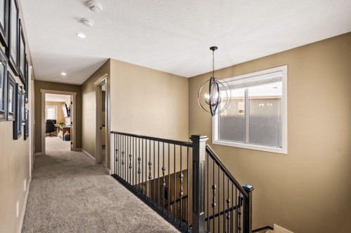 111 Marquis Cove Se, Calgary, AB - Indoor Photo Showing Other Room